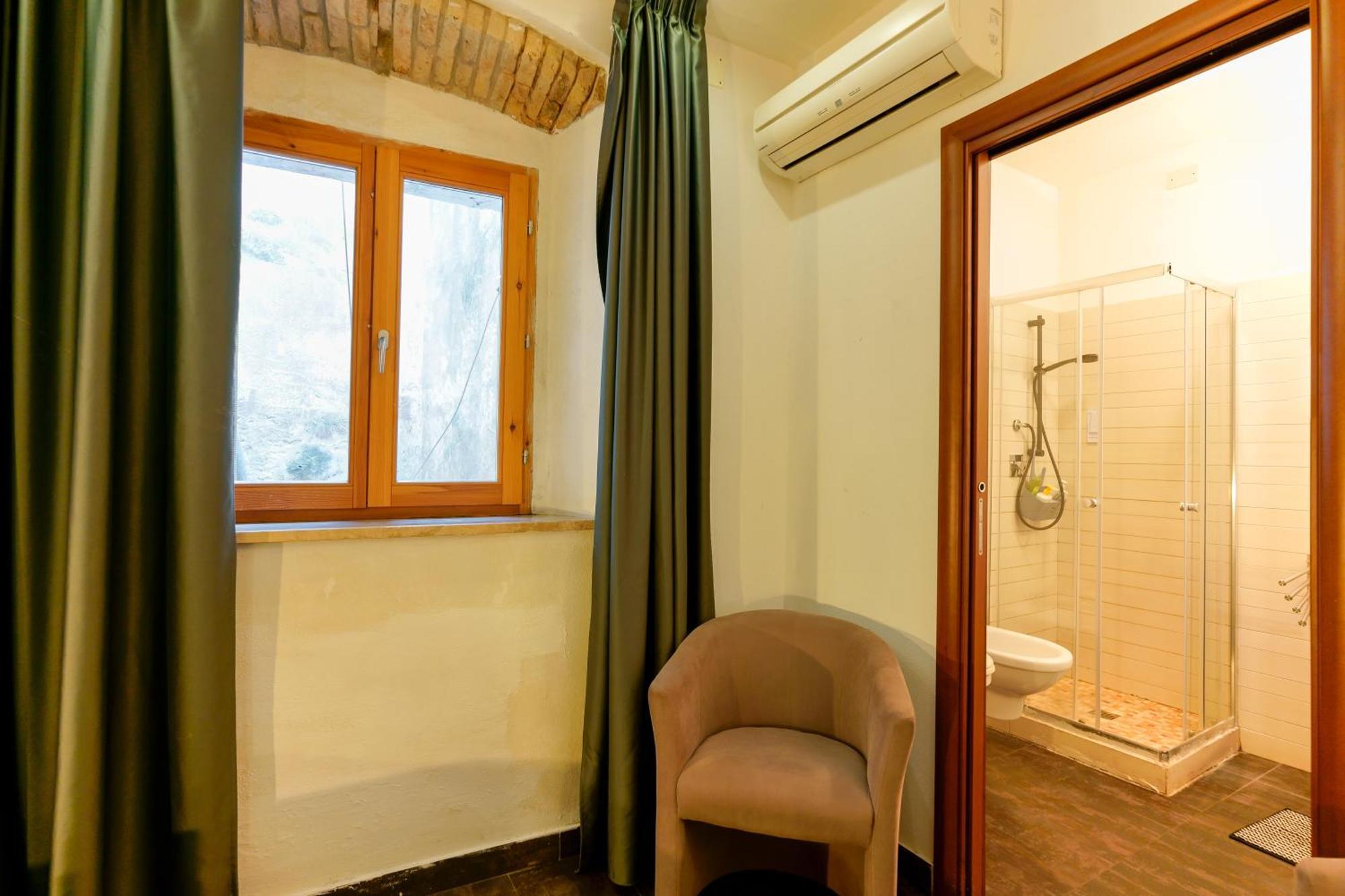 Il Palazz8 Hotel Iglesias Ngoại thất bức ảnh