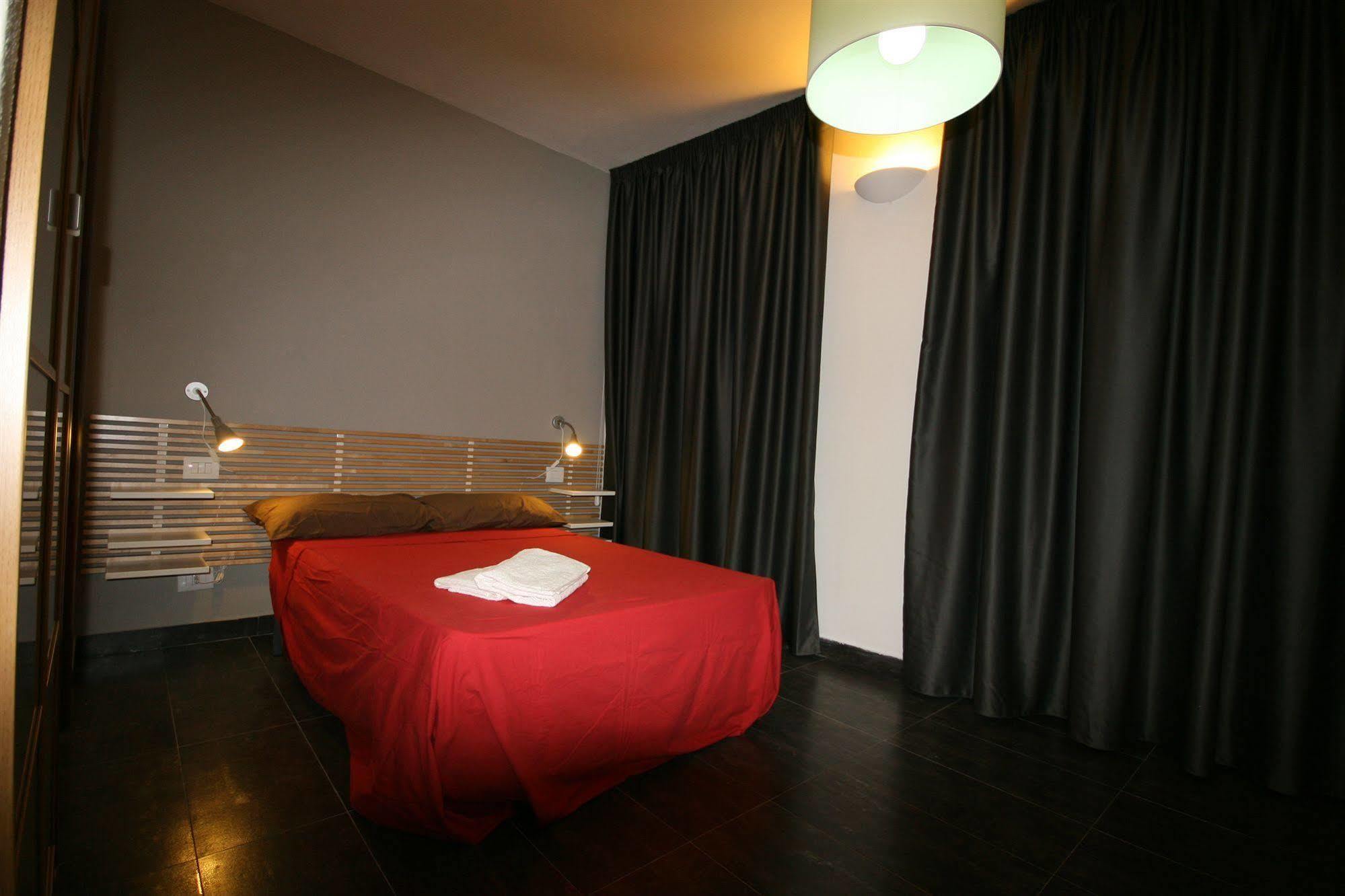 Il Palazz8 Hotel Iglesias Ngoại thất bức ảnh